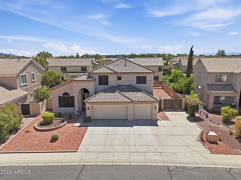 5273 W ANGELA Drive photo 2