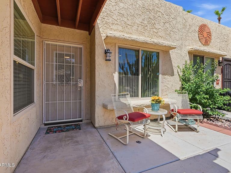 524 S PALO VERDE Way photo 2