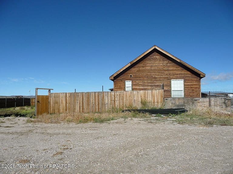 81 Chief Joseph Rd photo 5