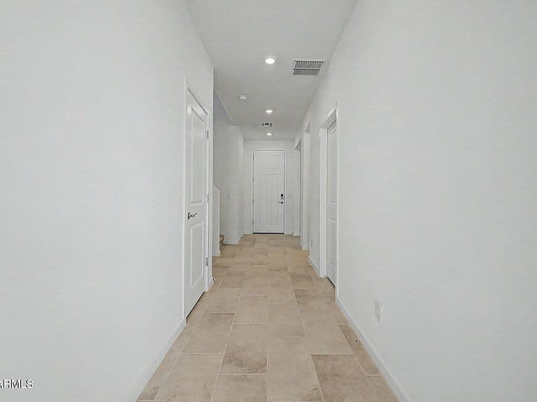 20668 N 225TH Drive photo 4