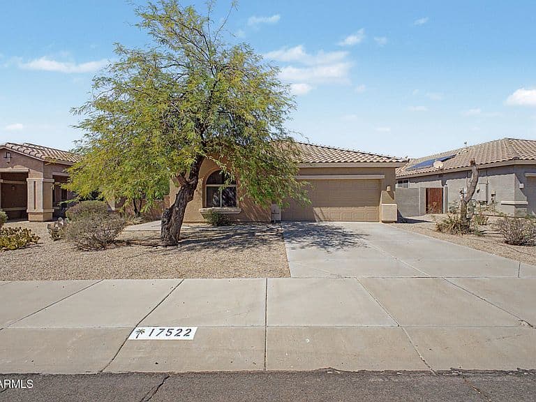 17522 W LAVENDER Lane photo 1