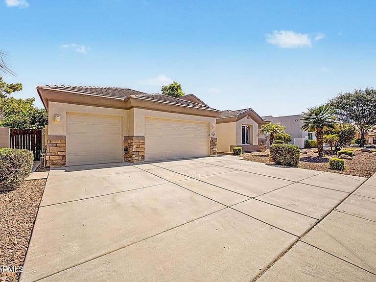 3469 E MOCKINGBIRD Drive photo 2
