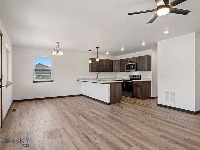 1201 Westwood Cir Unit C photo 2