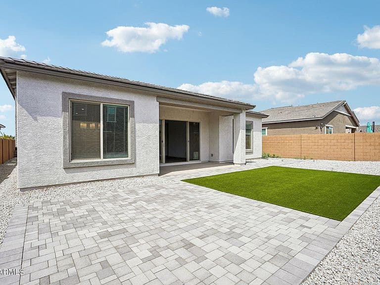 22677 E LORDS Way photo 3