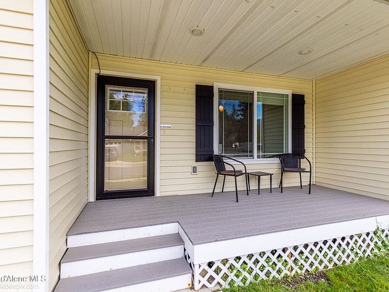 323 Huppert Ln photo 4