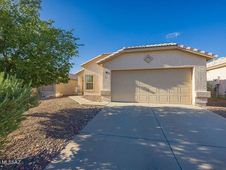 4488 W Holly Berry Way photo 2