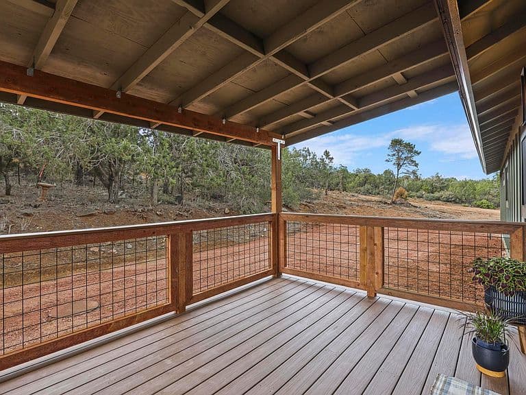 169 N Lees Way photo 3