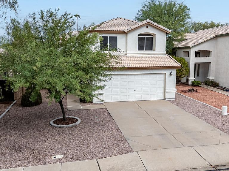 2144 W OLLA Avenue photo 5