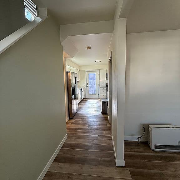 8 Cherry St photo 3
