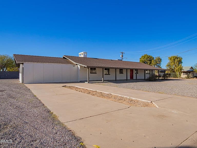 19754 N CONDREY Avenue photo 4