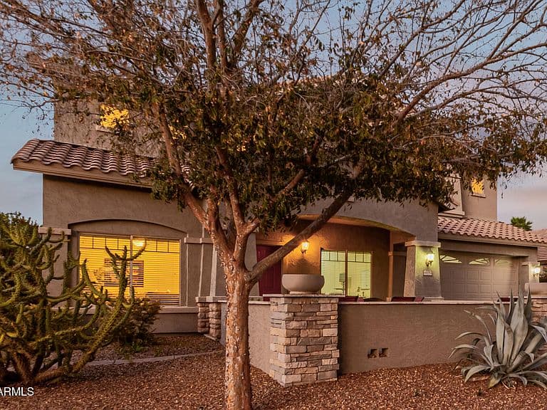 44192 W CANYON CREEK Drive photo 5