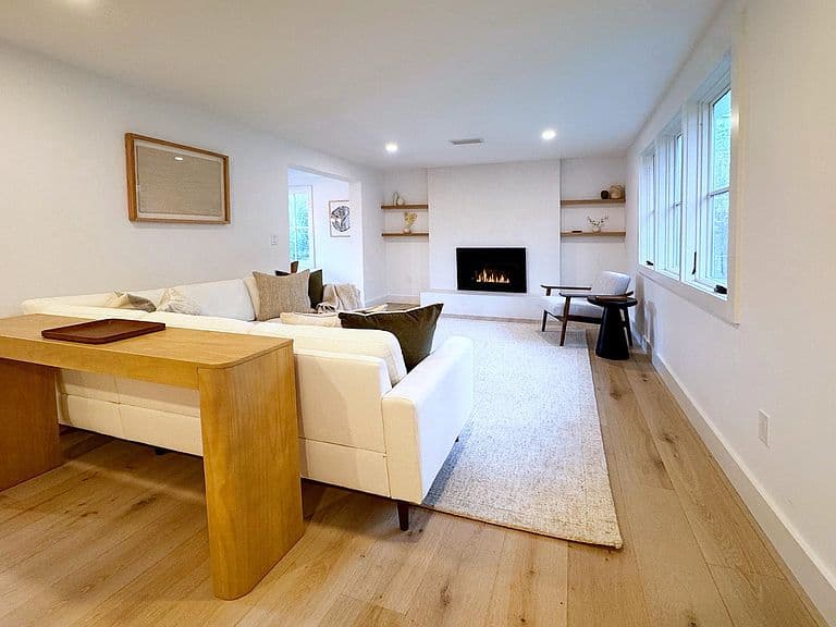 326 West Road photo 3