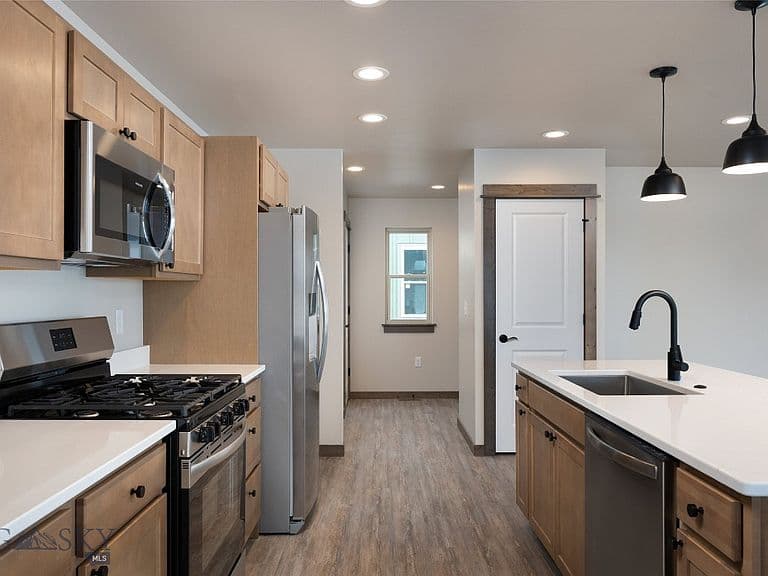 61 Canvasback Ave photo 5