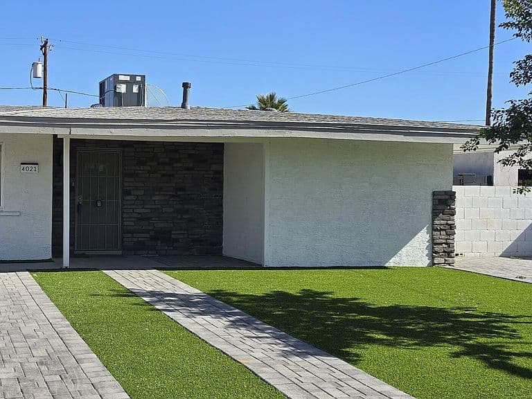 4021 N 49th Ave photo 4