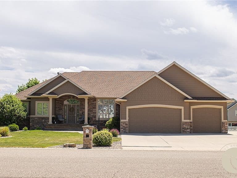 6246 Ironwood Dr photo 1