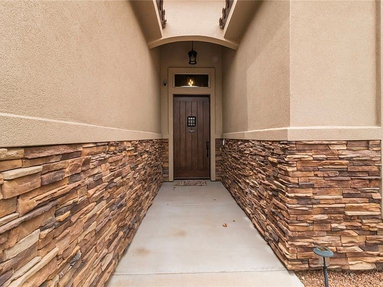 3109 Southern Loop photo 4