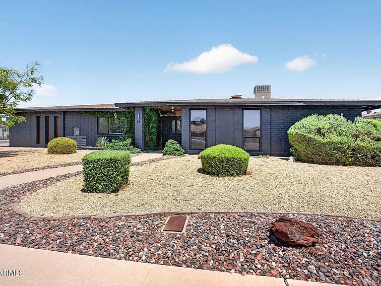 4332 W ECHO Lane photo 2