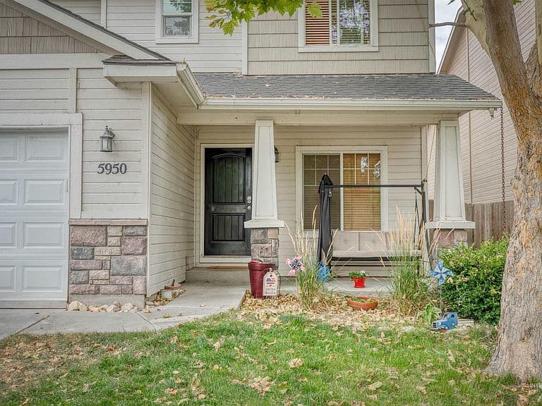 5950 S Harrington Way photo 1