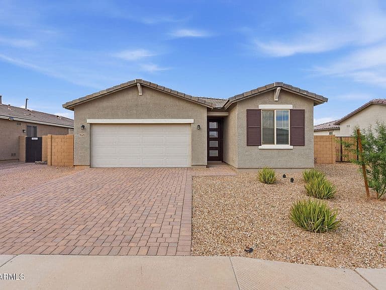 1626 E EVELYN Street photo 1