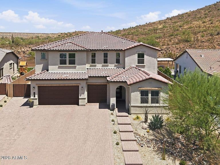 1928 E VILLA LINDA Drive photo 1