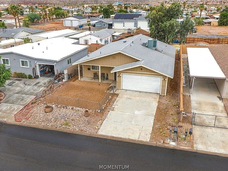 657 Citrus Street photo 3