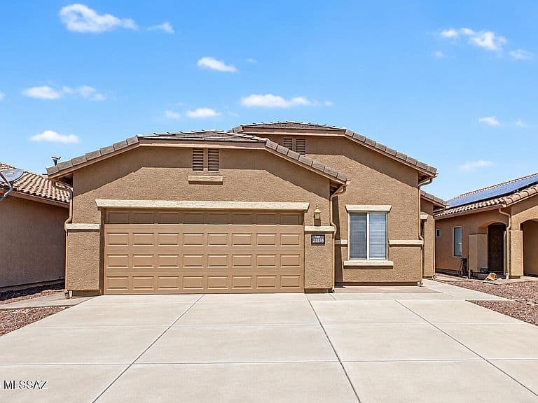 21158 E Treasure Rd photo 2