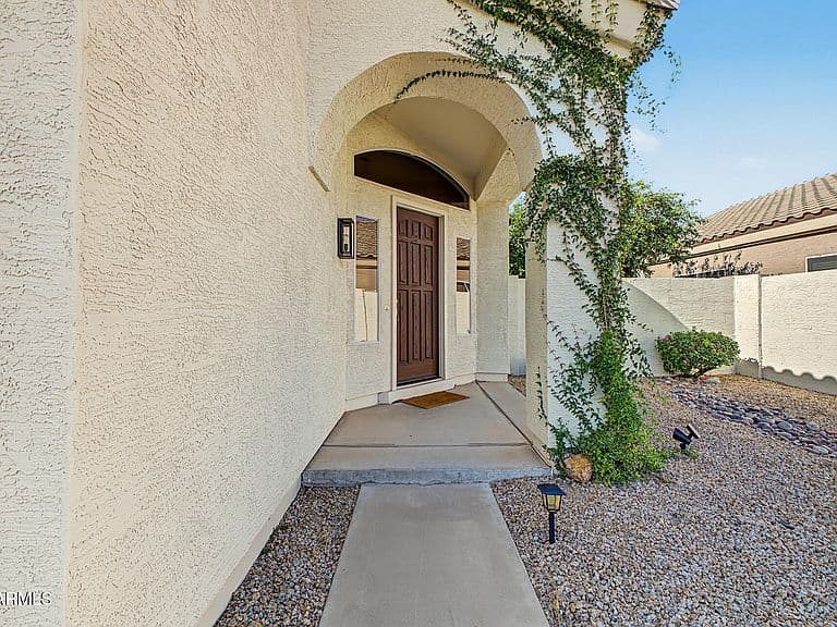 6076 W IRMA Lane photo 5