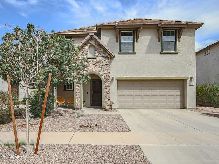 820 E CONSTANCE Way photo 1