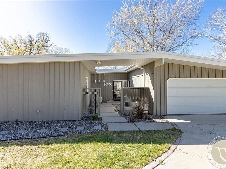 2036 Green Terrace Dr photo 2