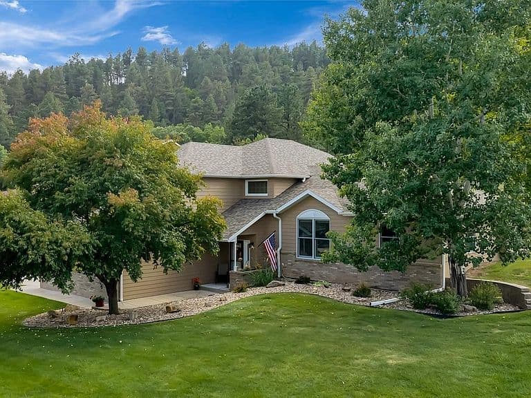 23681 Birdie Ct photo 1
