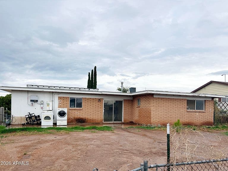 21 E BROWN Drive photo 5