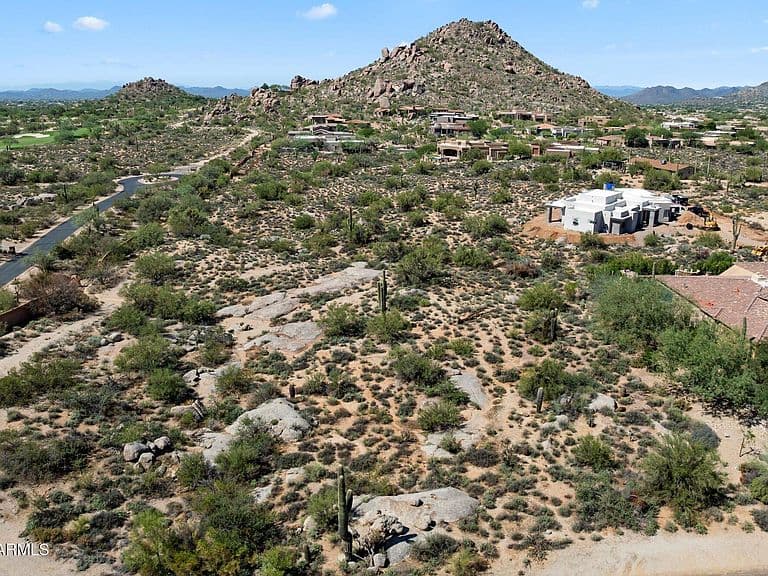 8082 E DOVE VALLEY Road photo 3