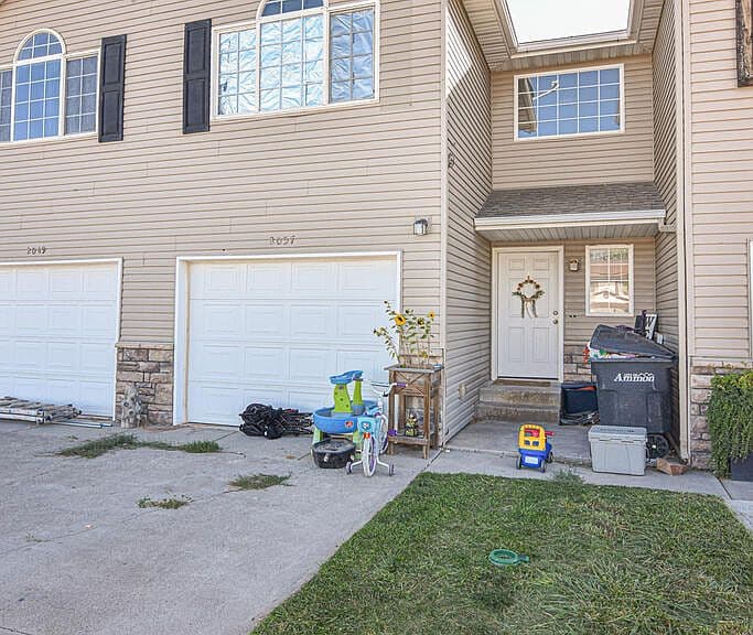 2057 S Eagles Homestead Dr photo 2
