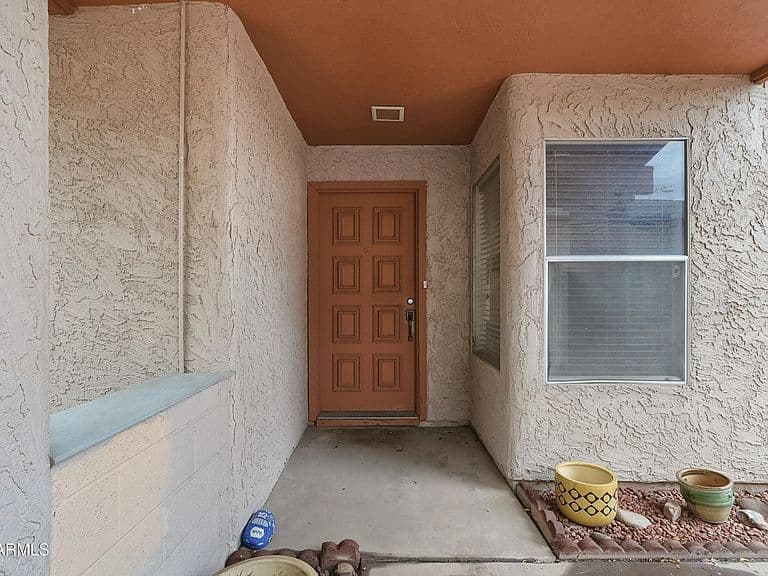 8659 E FILLMORE Street photo 2