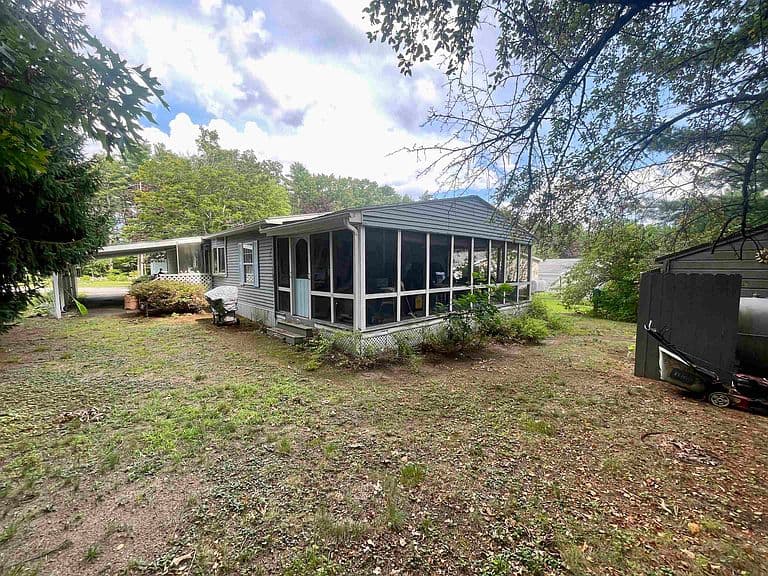 207 Donald Drive photo 5