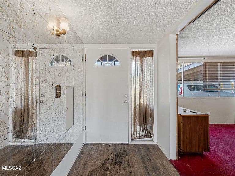 7518 E 31st St photo 4