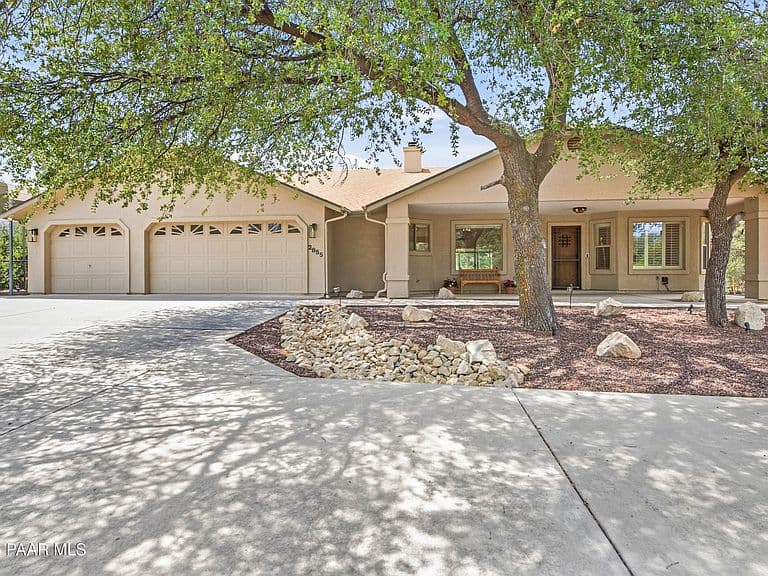 2855 W Willow Oak Rd photo 1