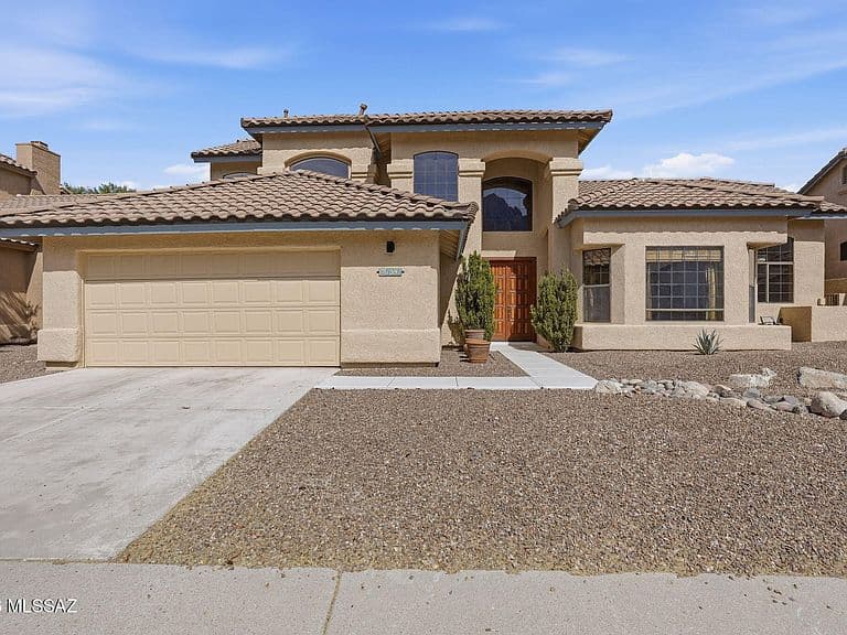 1391 E Sonoran Desert Dr photo 2