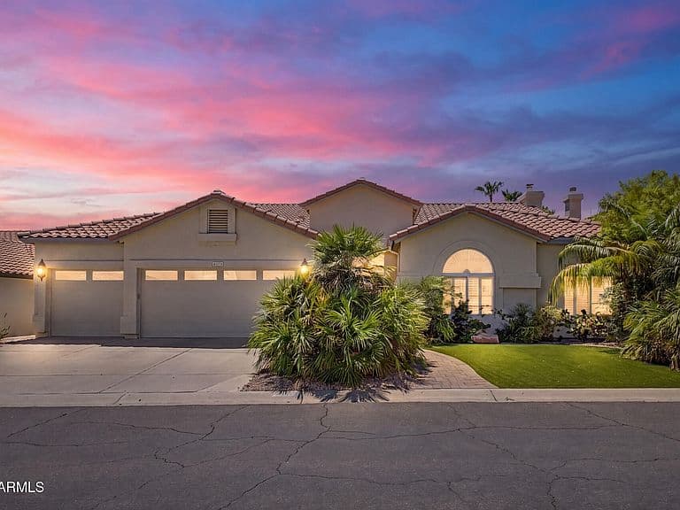 4639 E LA MIRADA Way photo 1