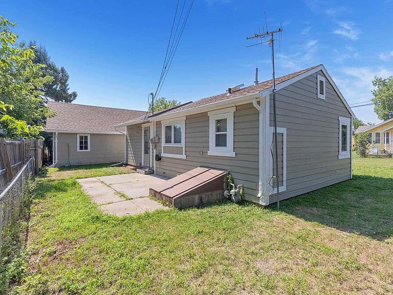 320 Basham Rd photo 4