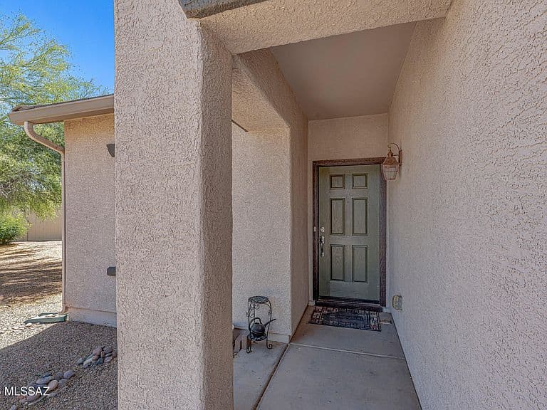 22205 E Statehood Ln photo 3