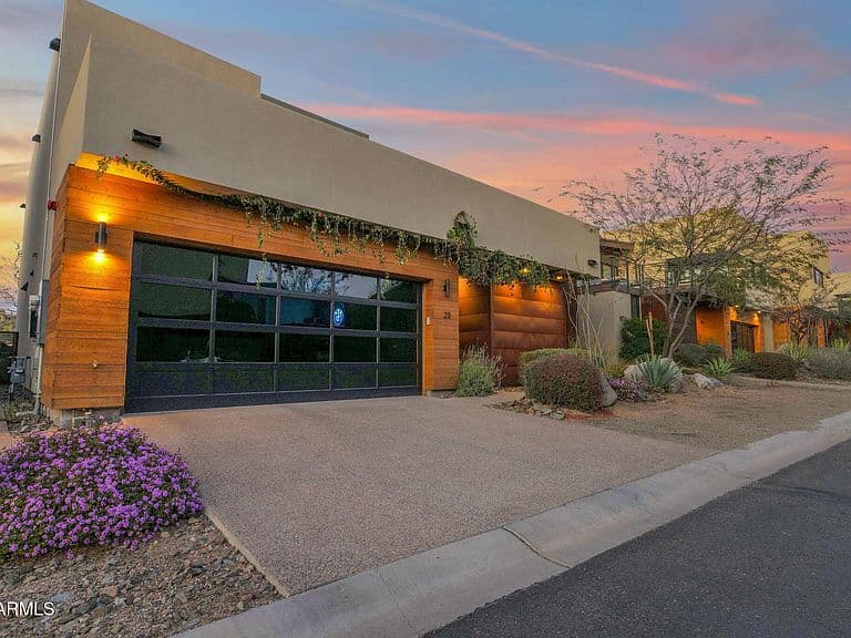 6525 E CAVE CREEK Road #23 photo 2