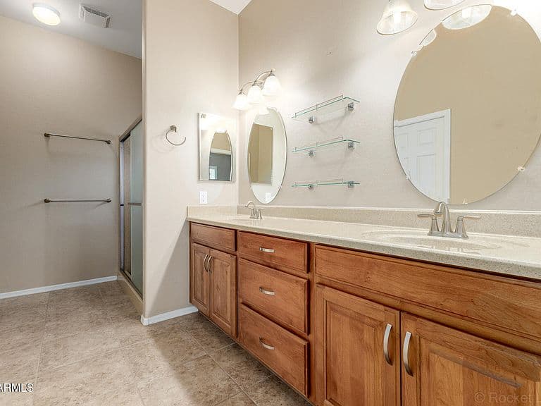 11248 E ONZA Avenue photo 5