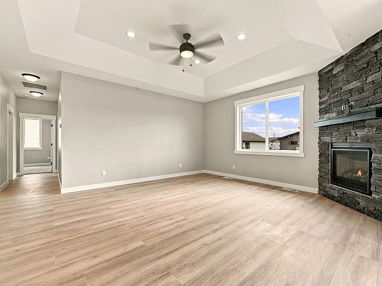 1430 Silverton Dr photo 5