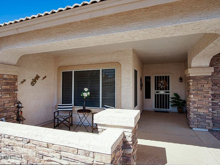 13322 W CAMBRIDGE Avenue photo 2
