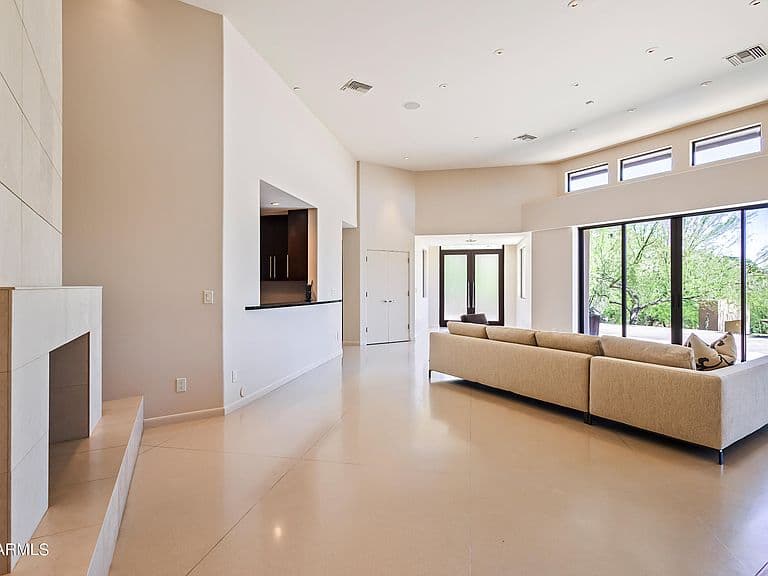 6015 E QUARTZ MOUNTAIN Road photo 5