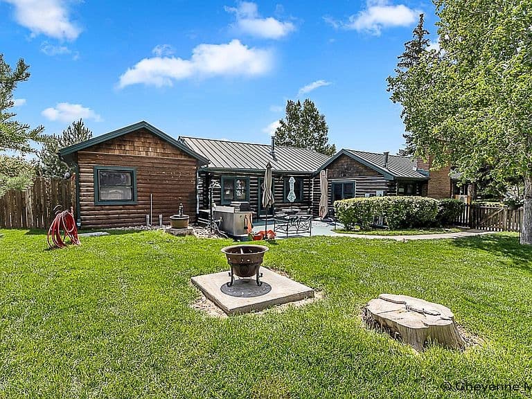 5907 Townsend Pl photo 3