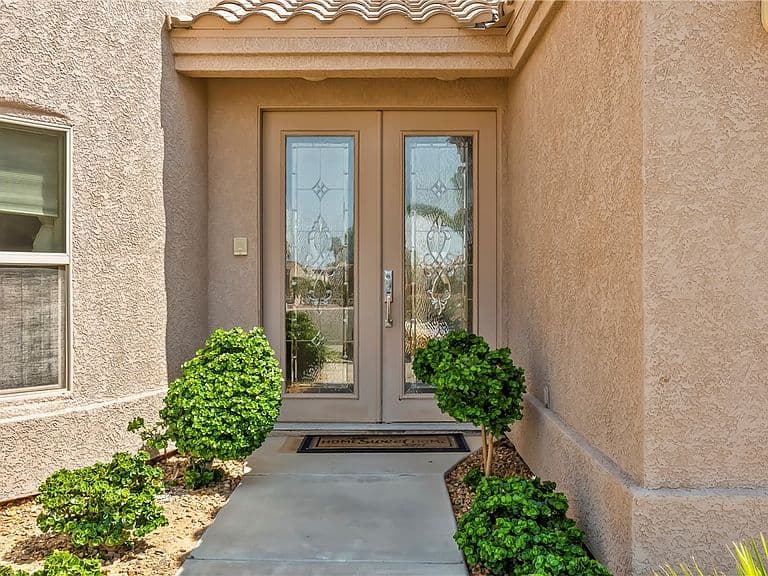2151 Jo Ann Avenue photo 3