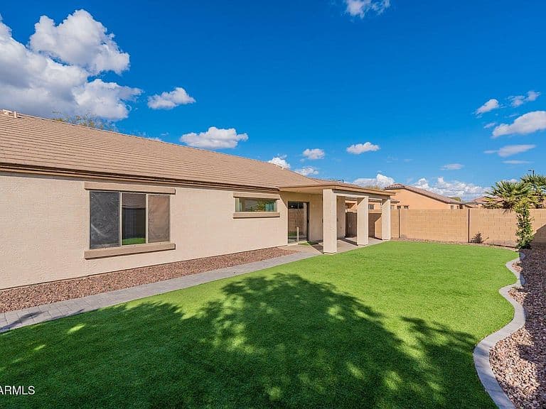 22939 W PAPAGO Street photo 4