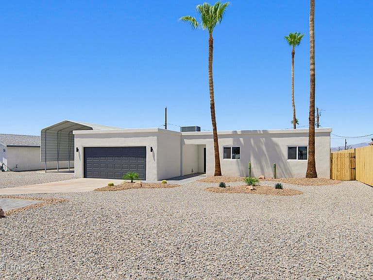 213 Jade Ln photo 2